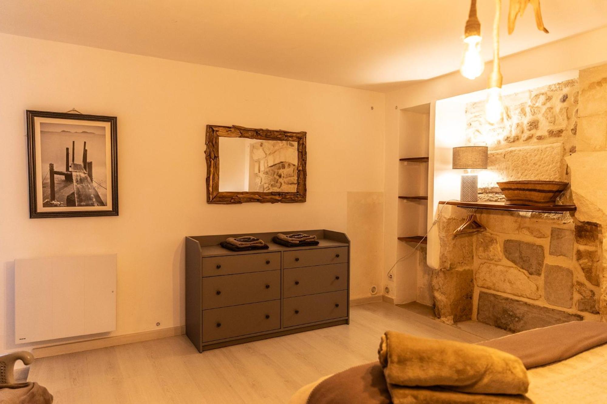 Instant En Provence Apartment Eyragues Exterior photo